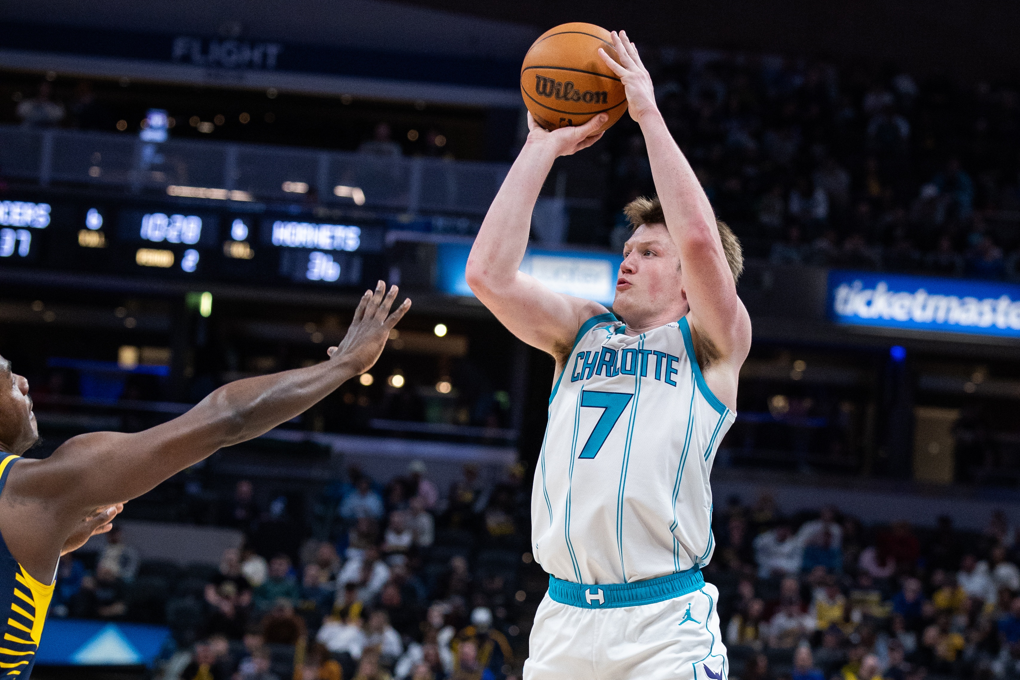 开云体育官网-【菜鸟】克尼佩尔20分4三分 尼德豪泽伤退 贝利16投得12分2板3助